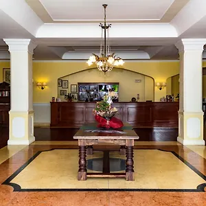 https://allegroitalia-etna-pedara.sicilyhotelsitaly.net